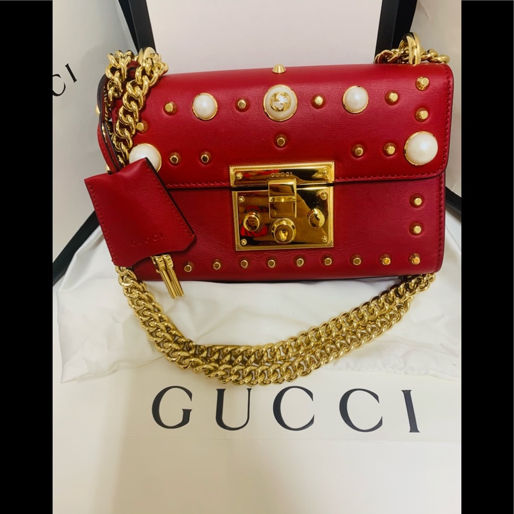 ❤️💛🤍Gucci Red with pearl accents Padlock 🤍…